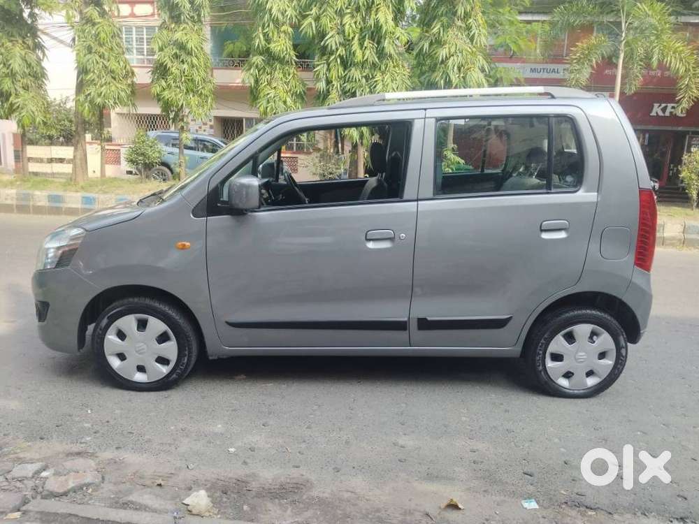Maruti Suzuki Wagon R Amt Vxi Plus, 2017, Petrol