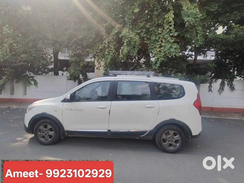 Renault Lodgy 111ps Rxz Stepway 8 Seater, 2016, Diesel