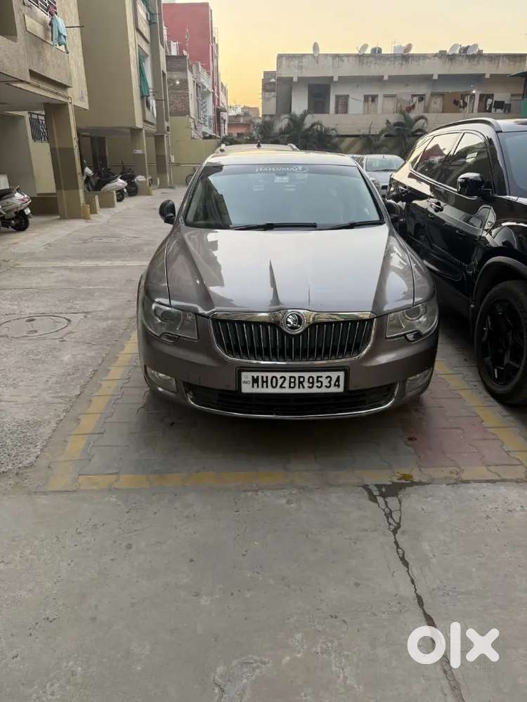 Skoda Superb Elegance 2012 Petrol Automatic