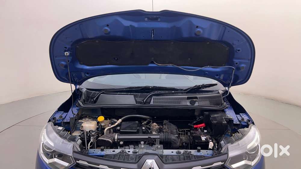 Renault Triber Rxt, 2023, Petrol