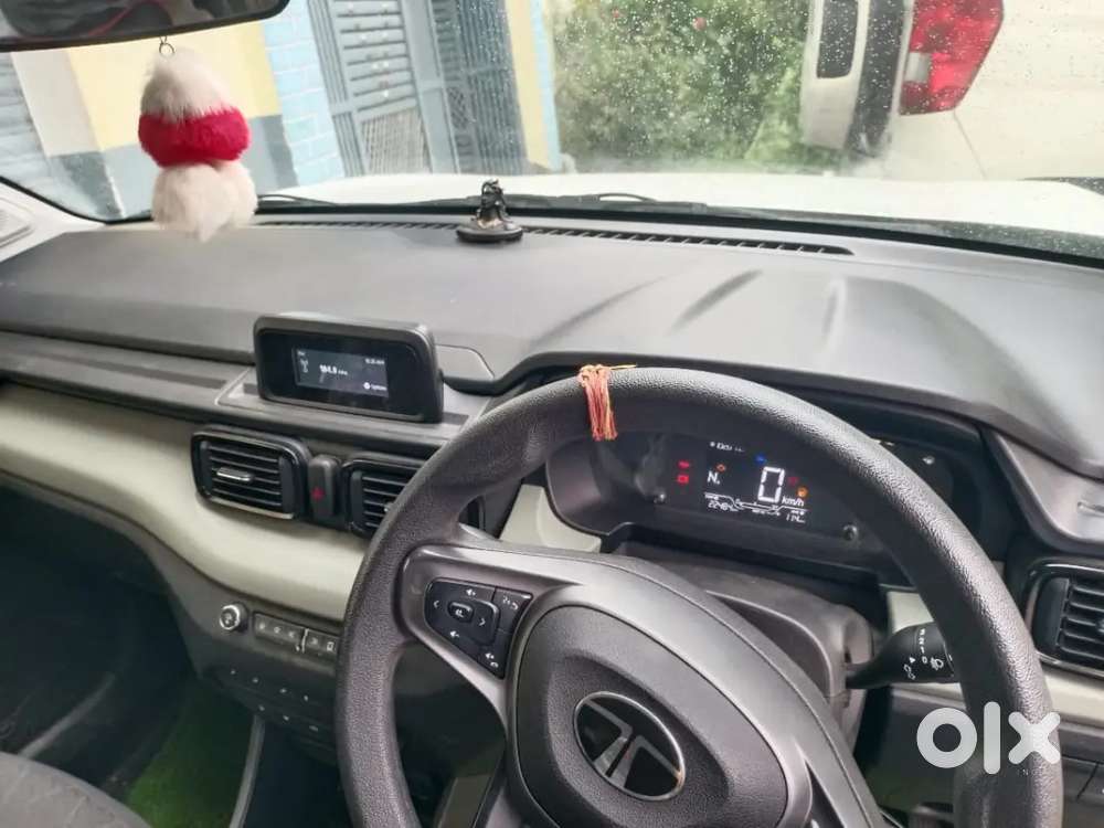 Tata Punch 2024 Petrol Good Condition Under 8k Km Driven