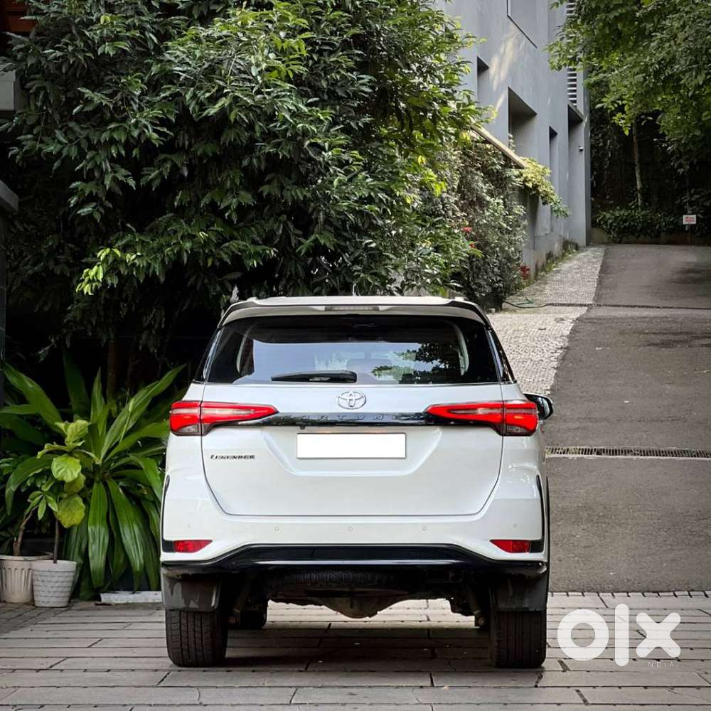 Toyota Fortuner Legender 4x2 At 2.8, 2023, Diesel