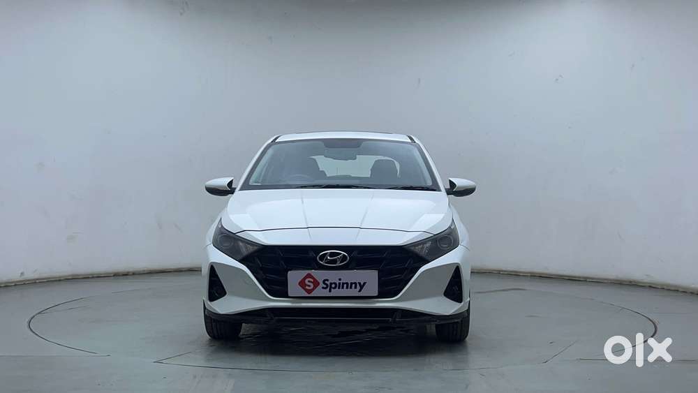 Hyundai I20 Asta (o) 1.2 Ivt, 2022, Petrol