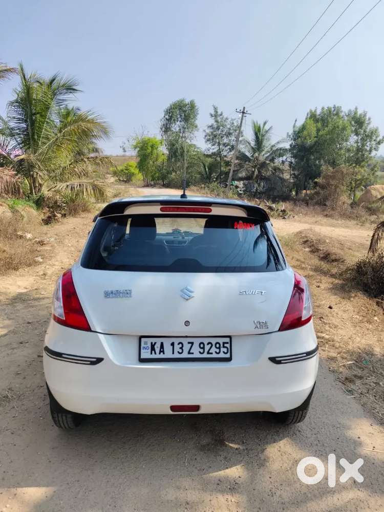 Maruti Suzuki Swift 2015 Diesel 153000 Km Driven