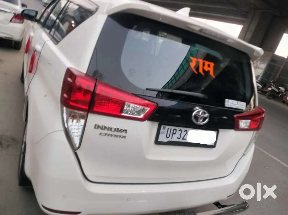 Toyota Innova Crysta G 2026