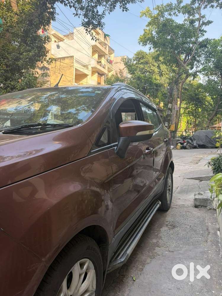 Ford Petrol Car 2016