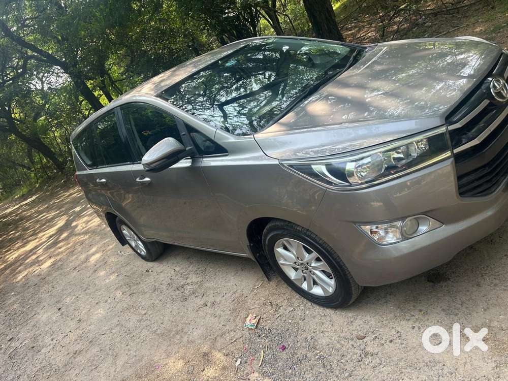 Toyota Innova Crysta 2.4 G Mt 7 Str, 2019, Diesel