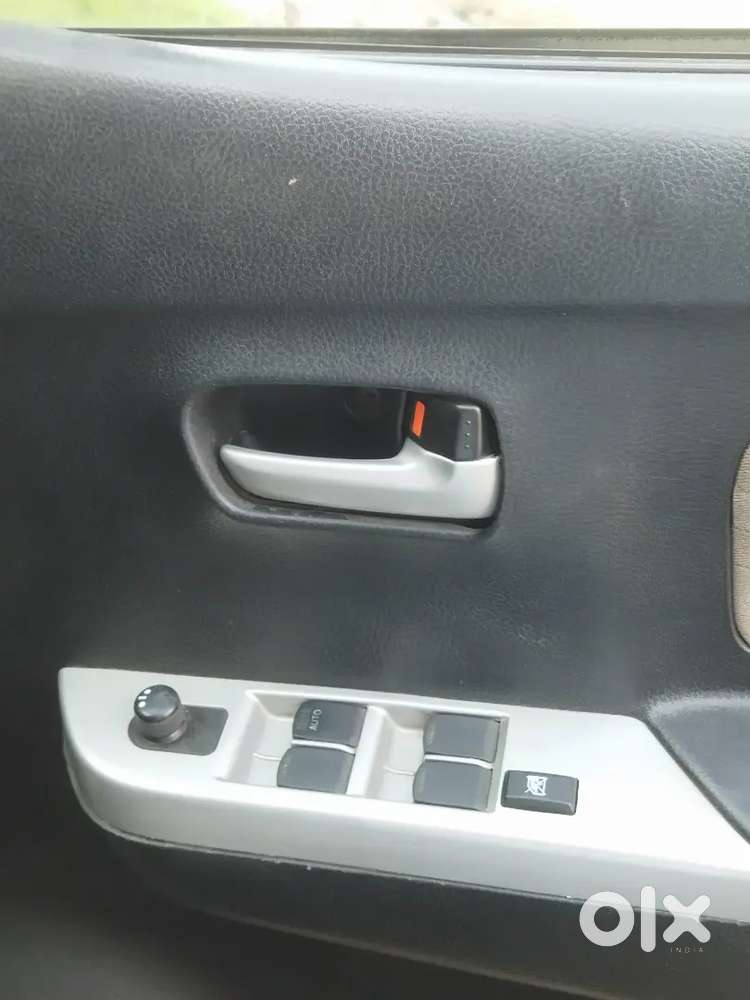 A1 Condition Petrol Plus Lpg Fitted Casket Rto Route