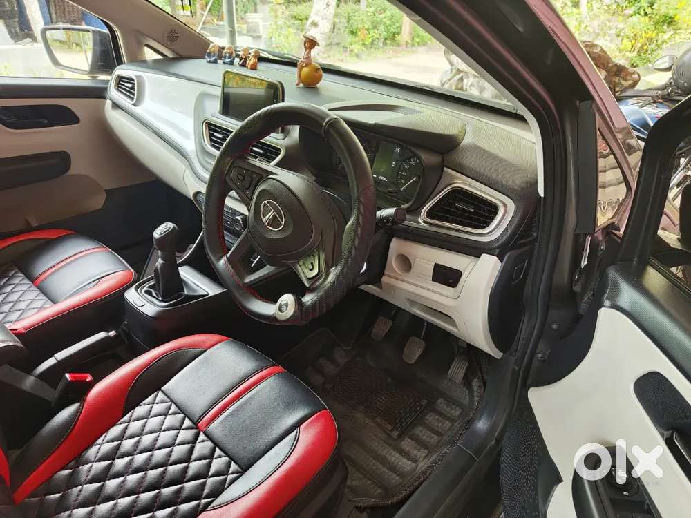 Tata Altroz 2023 Petrol 15500 Km Driven