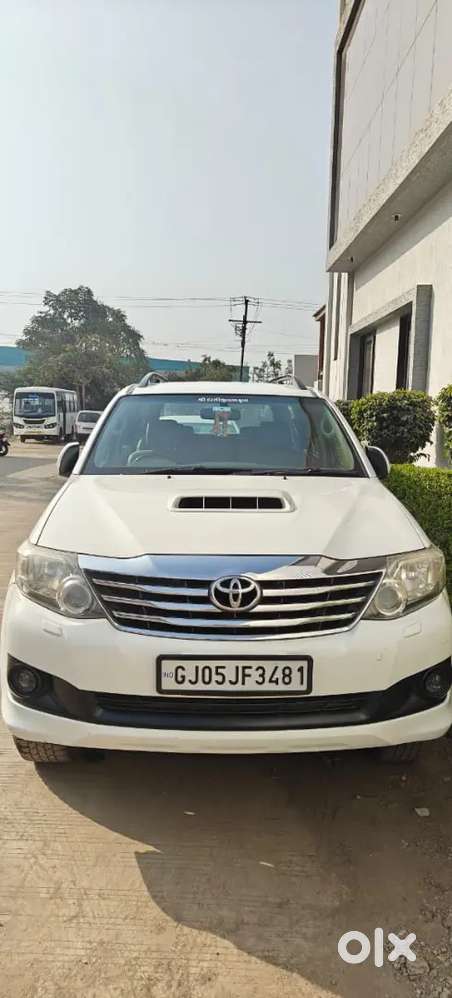 Toyota Fortuner Diesel 2013