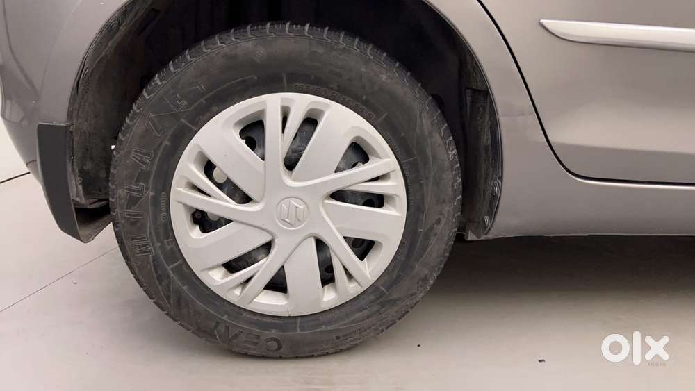 Maruti Suzuki Swift Vvt Vxi, 2017, Petrol