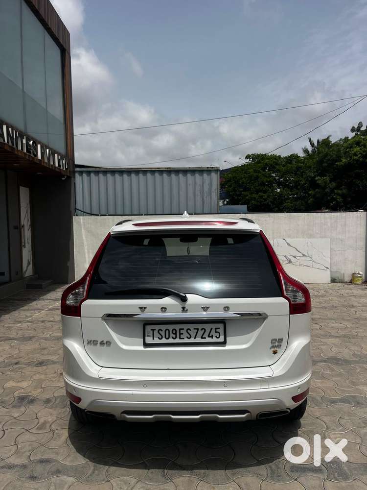 Volvo Xc60 D5 Awd Automatic, 2016, Diesel