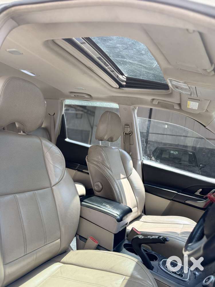 Mahindra Xuv500 2.2 W10 Sportz Edition Mt, 2017, Diesel
