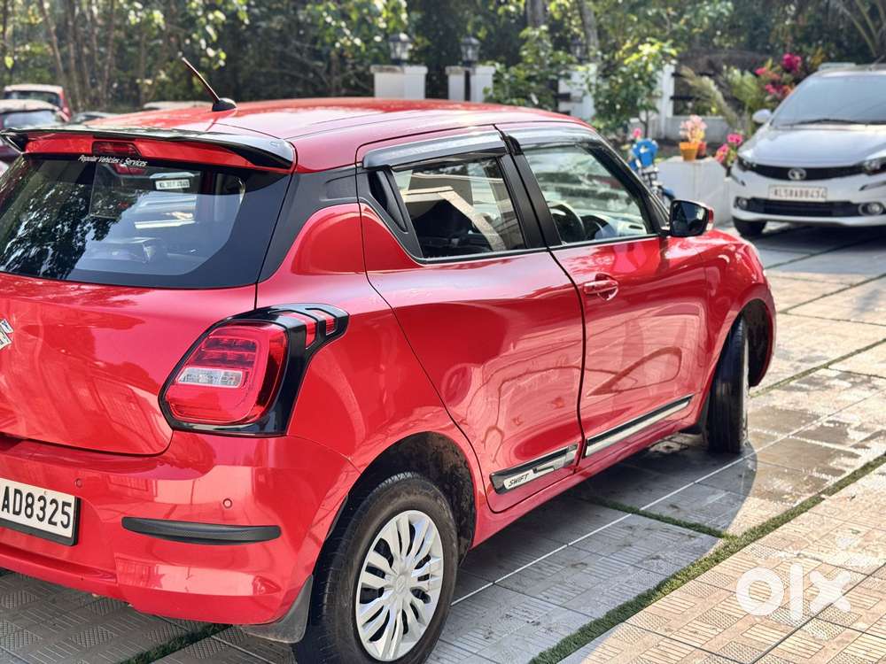 Maruti Suzuki Swift Vxi Optional, 2021