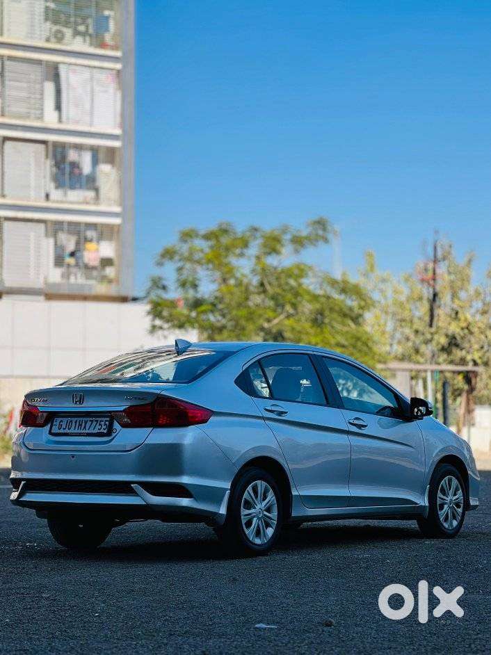 Honda City I-vtec Sv, 2018, Petrol