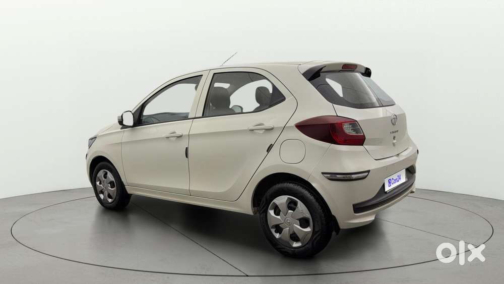 Tata Tiago 1.2 Revotron Xt, 2020, Petrol