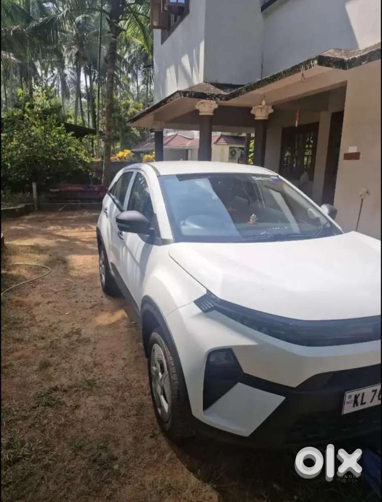Tata Nexon 1.2 Revotron 2025