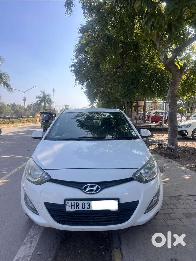 Well Maintained Hyundai I20 2013 Petrol