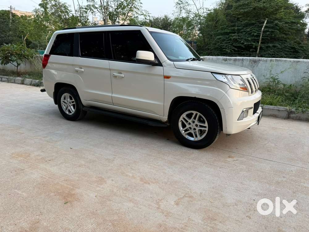 Mahindra Tuv 300 2018
