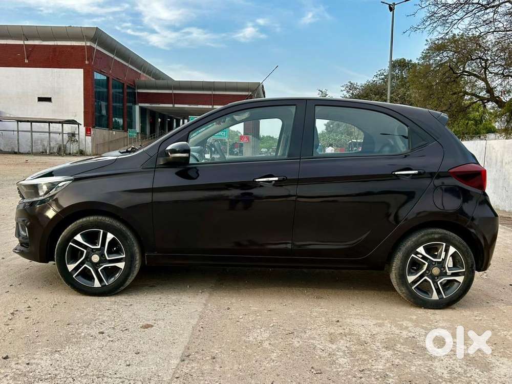 Tata Tiago 2022 Petrol 27000 Km Driven