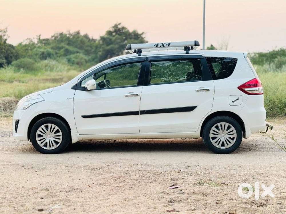 Maruti Suzuki Ertiga Vdi Shvs, 2012, Diesel