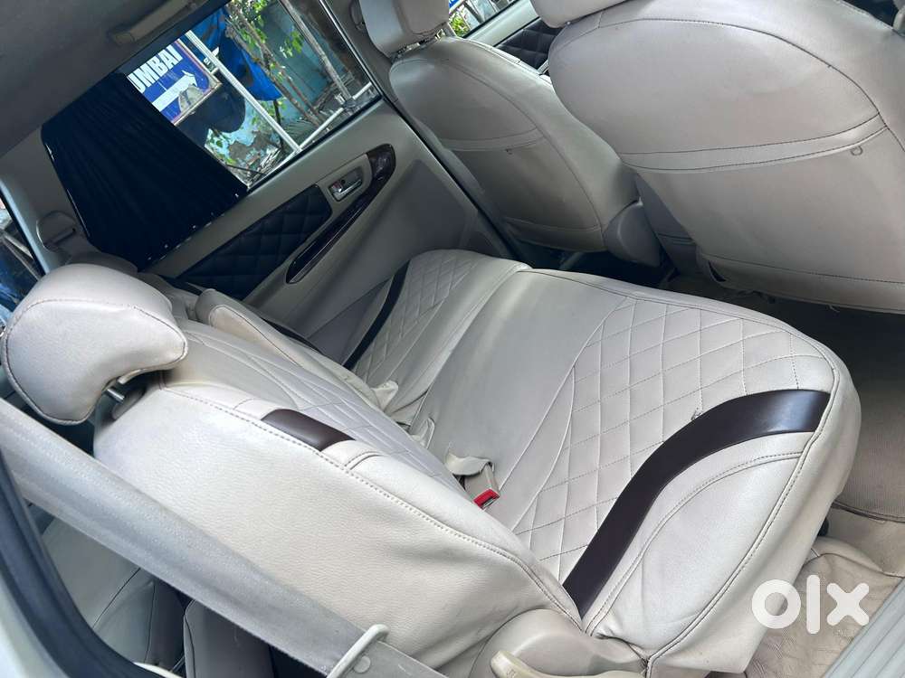 Toyota Innova 2.5 V 8 Str, 2013, Diesel