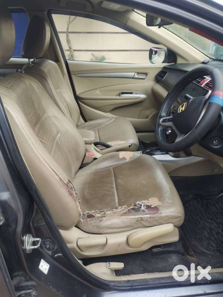 Honda City V At Exclusive, 2010, Petrol