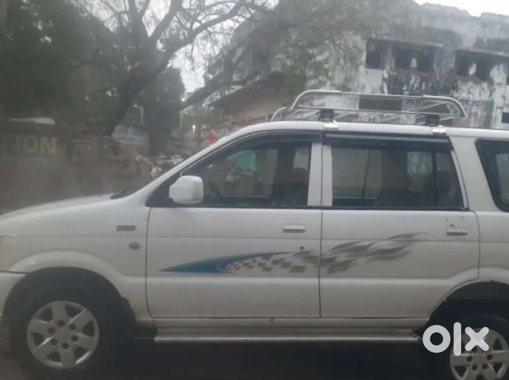 Chevrolet Tavera 2014 Diesel 450000 Km Driven