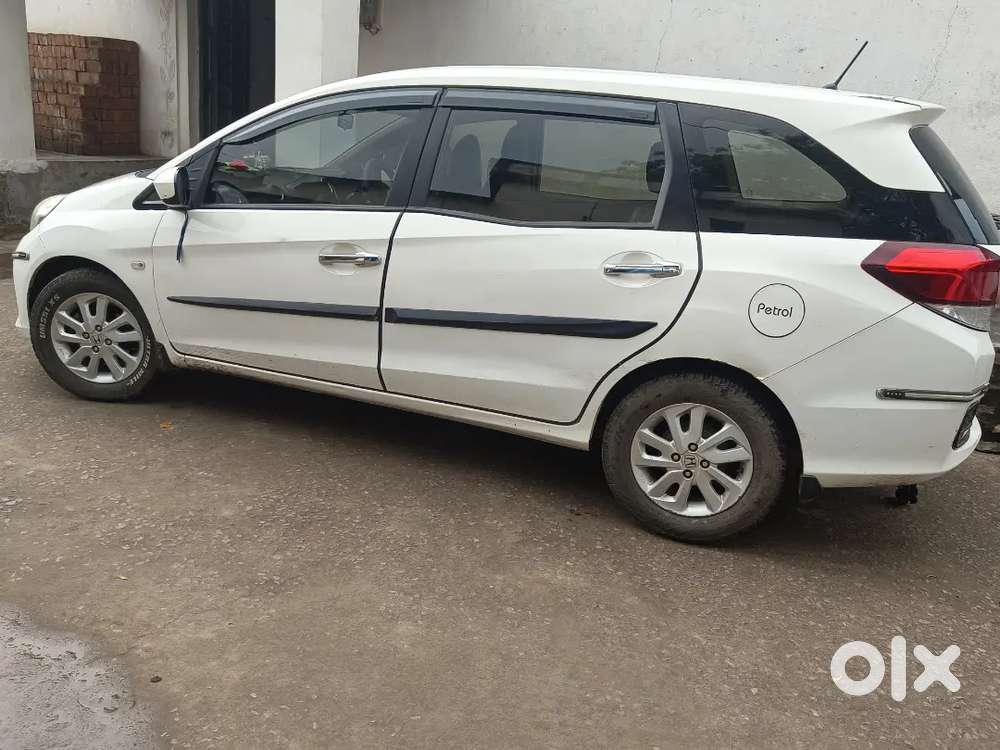 Honda Mobilio 2014 Petrol Well Maintained