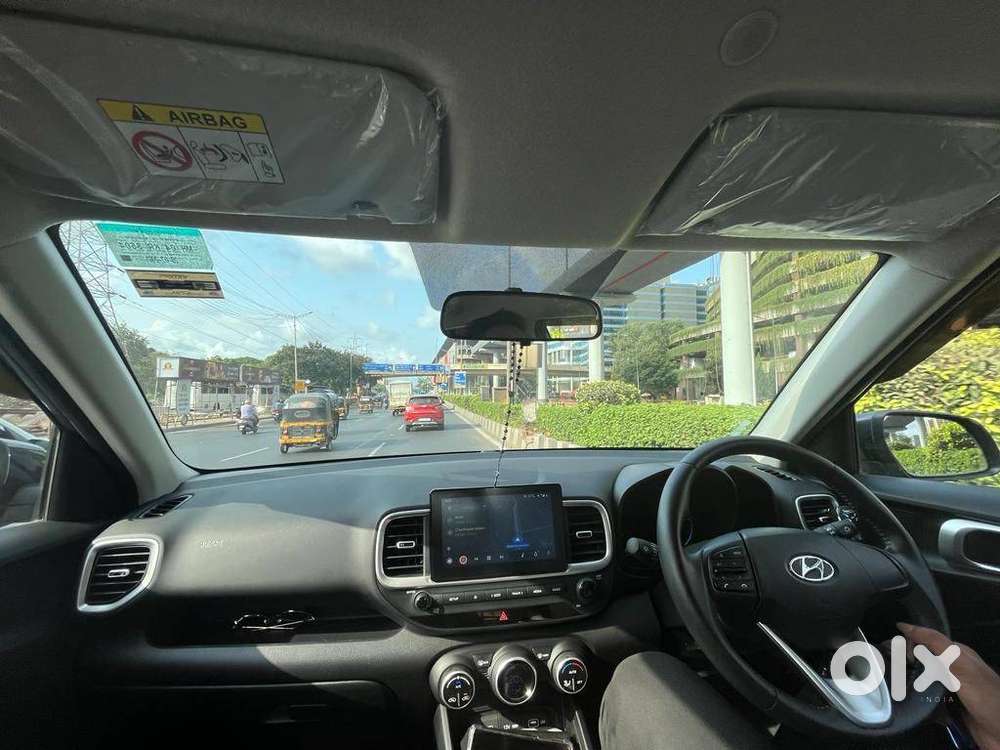 Hyundai Venue 1.2 S+  Wireless Android Auto & Apple Carplay