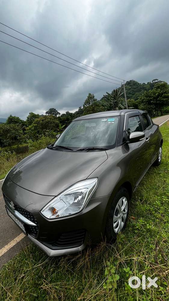 Maruti Swift Vxi 2021