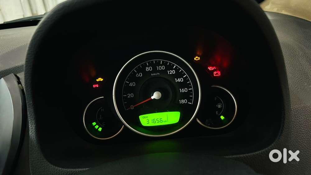 Hyundai Eon 2013 Car