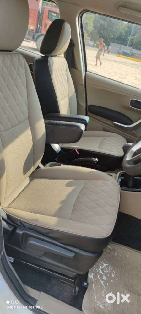 Mahindra Tuv 300 T10 Opt, 2018, Diesel