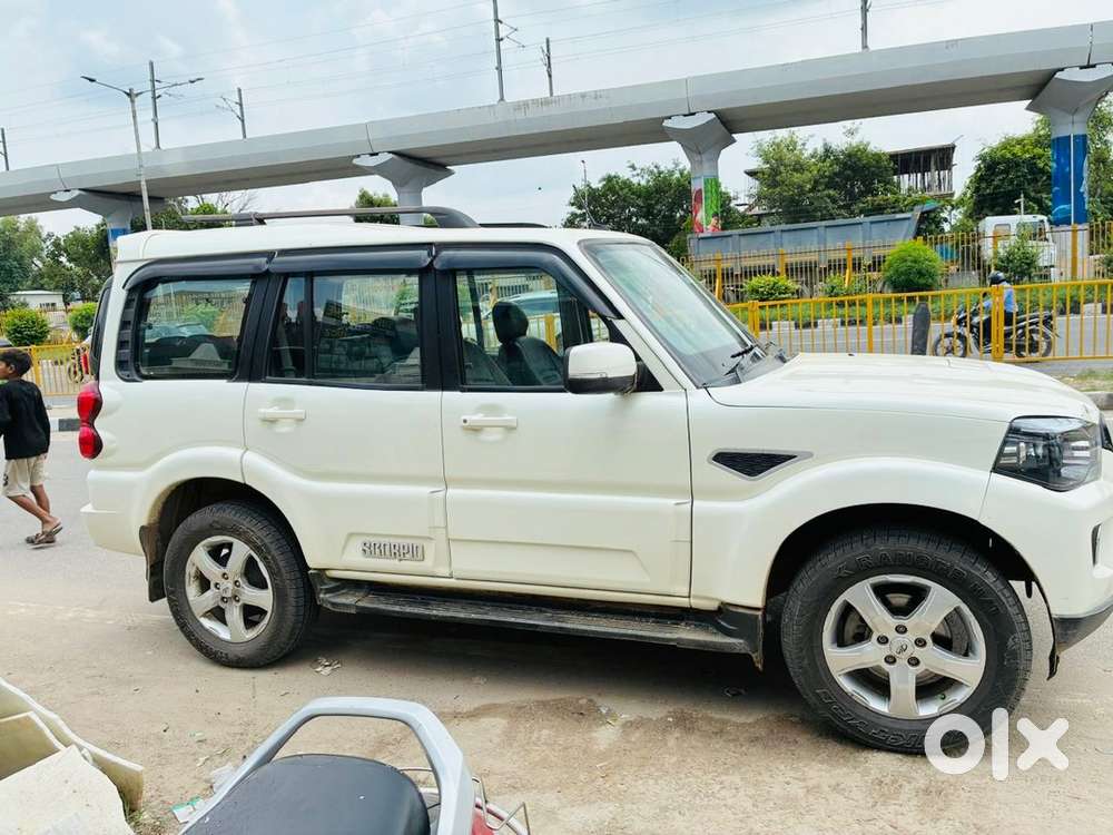 Mahindra Scorpio Classic 2019
