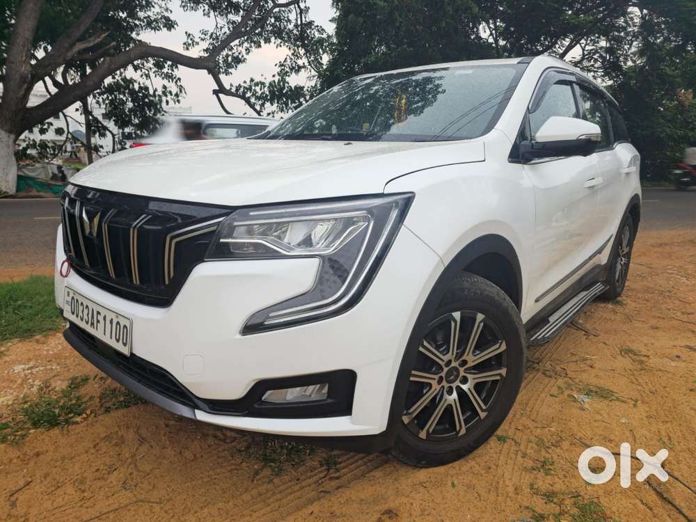 Mahindra Xuv700 2.2 Ax 7 Diesel At Luxury Pack Str Awd, 2022, Diesel