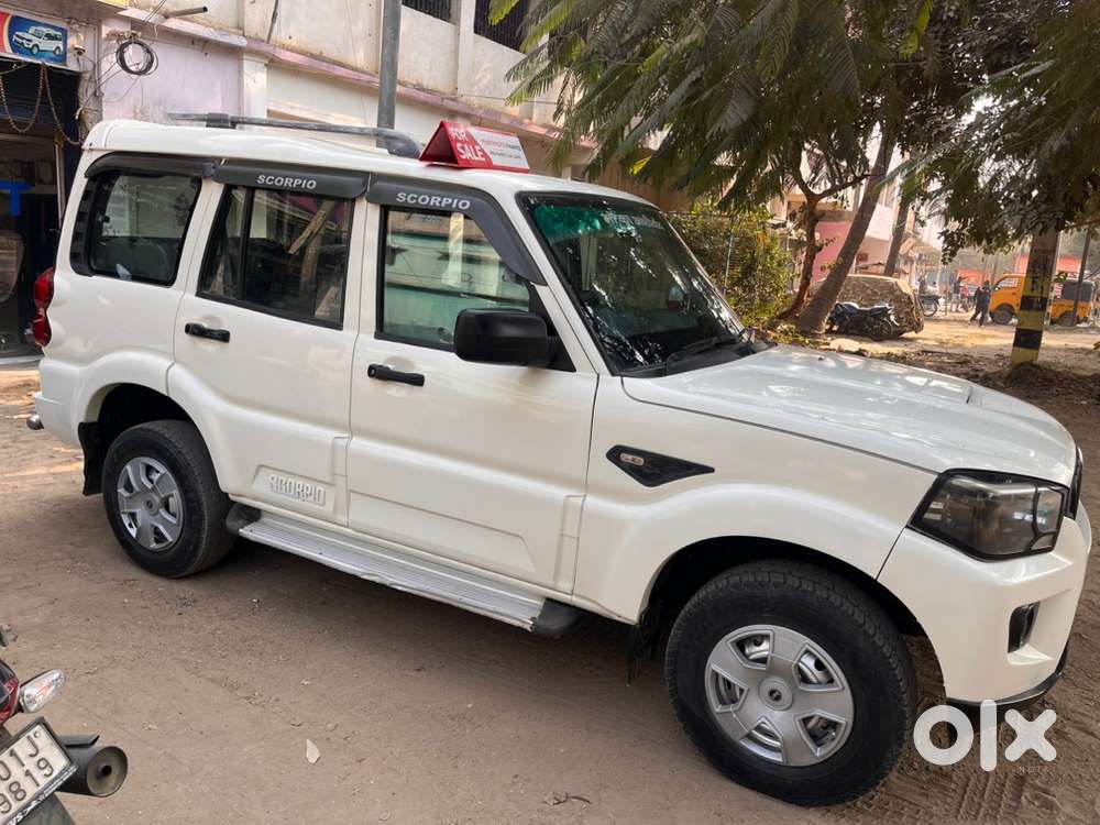 Mahindra Scorpio 2018 Diesel Well Maintained
