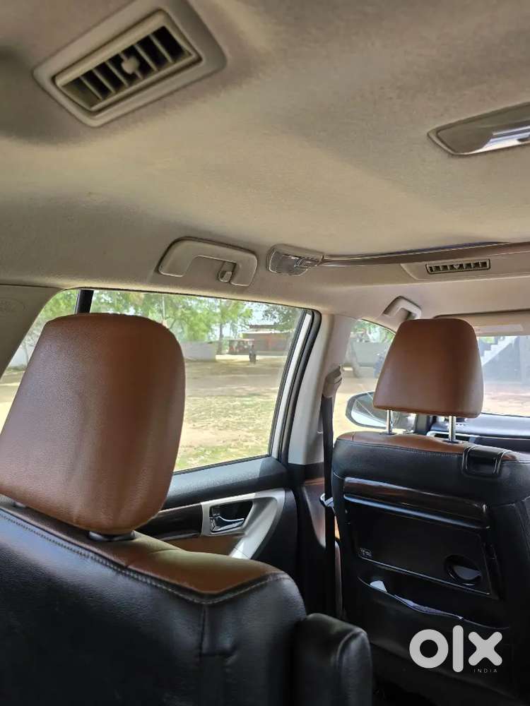 Toyota Innova Crysta 2.8 Zx At  2017  Diesel  7-seater