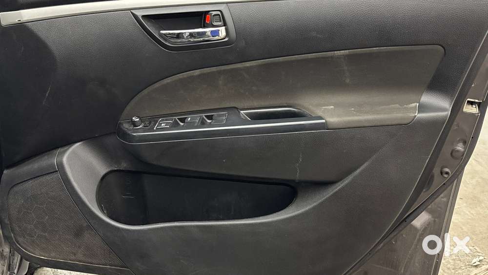 Maruti Suzuki Swift Vxi, 2017, Petrol