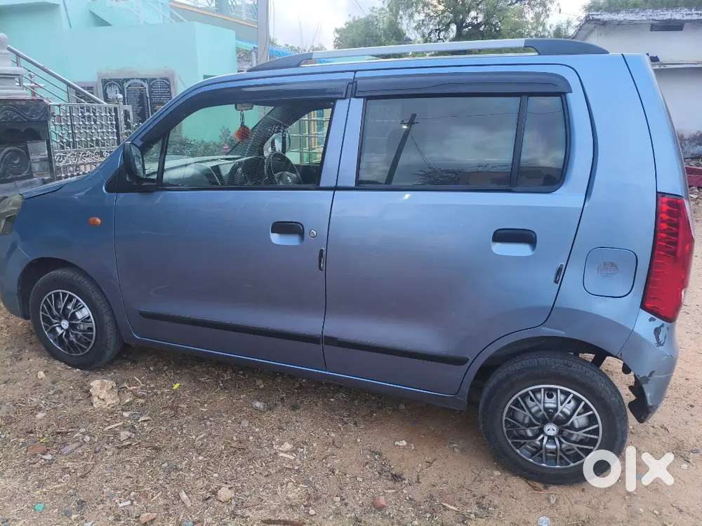 Very Good Condition New Tires Sound Music System Touch Screen