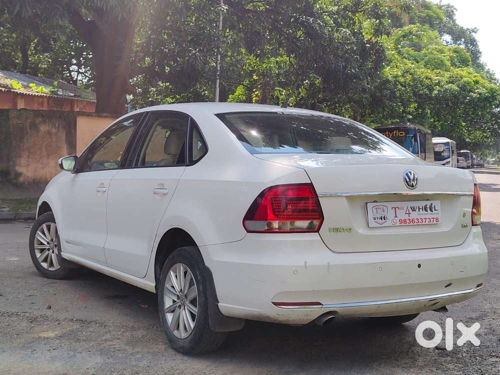 Volkswagen Vento 1.2 Tsi Highline, 2015, Petrol