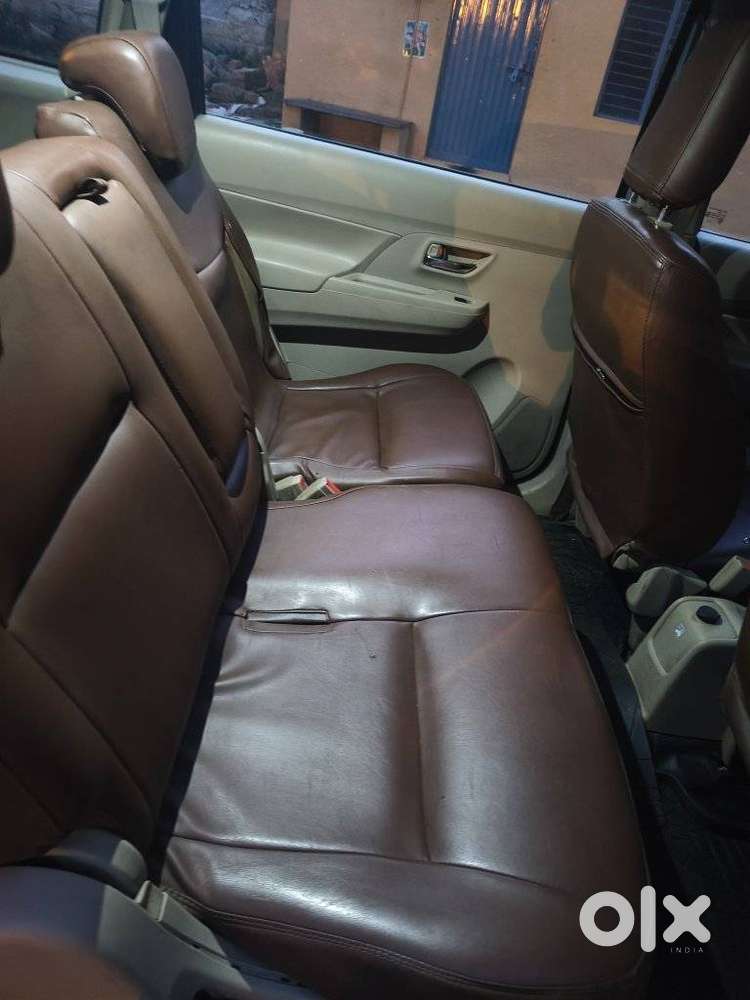 Maruti Suzuki Ertiga Vxi Cng, 2023, Cng & Hybrids