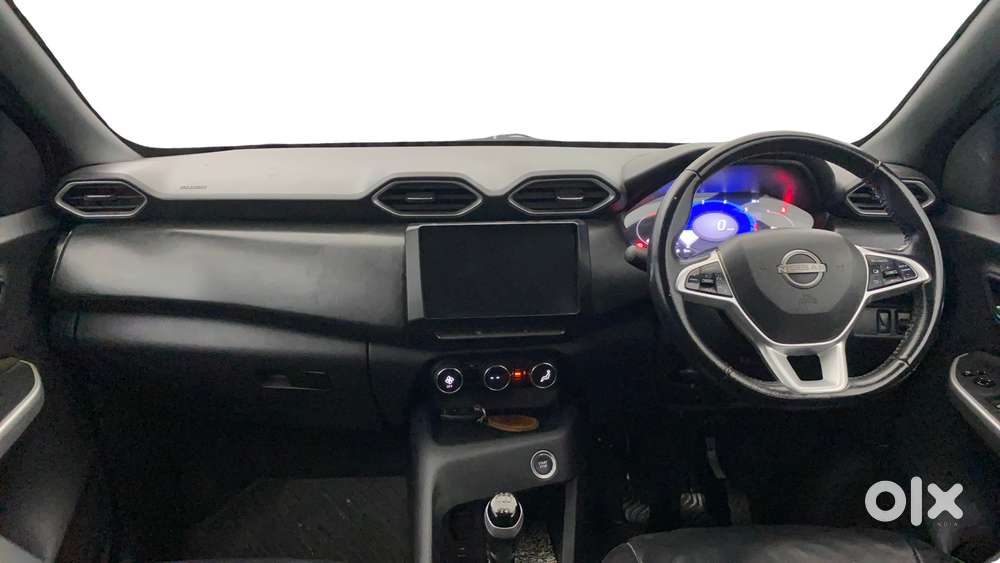 Nissan Magnite 1.0 Xv Premium Dual Tone, 2021, Petrol