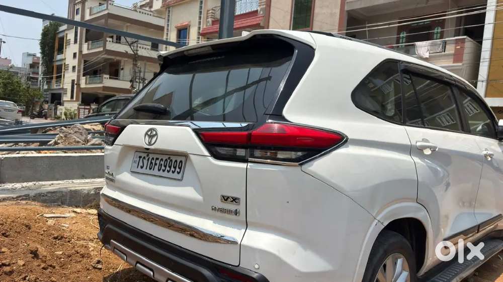 Toyota Innova Hycross 2023 Well And Excellent Maintained