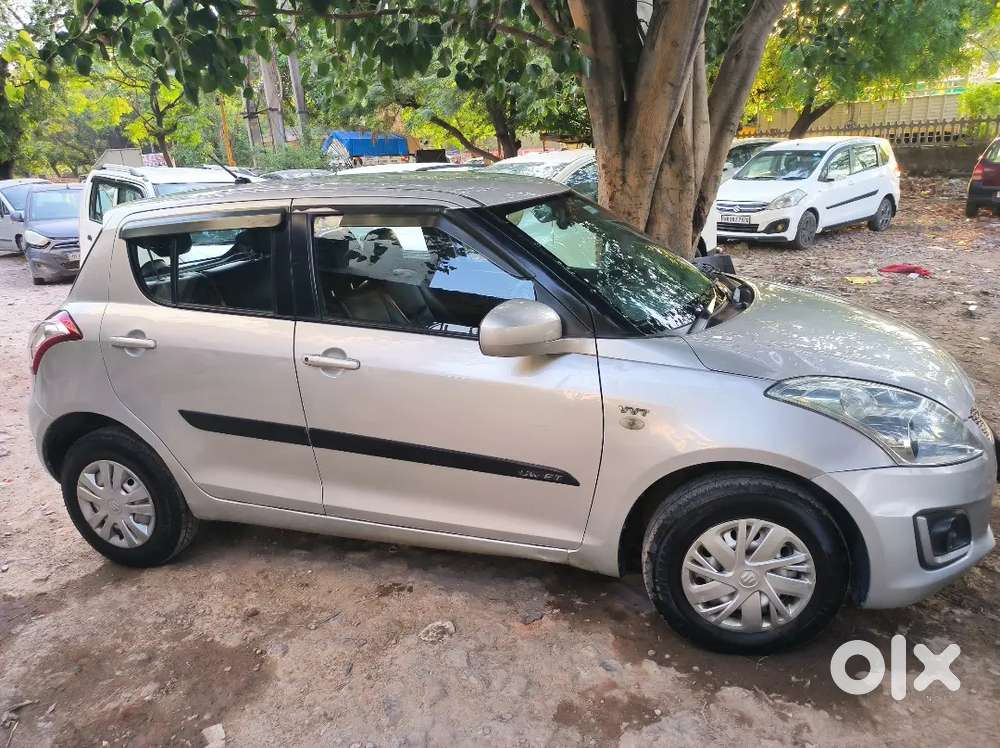 Maruti Suzuki Swift 2017 Cng & Hybrids 64127 Km Driven