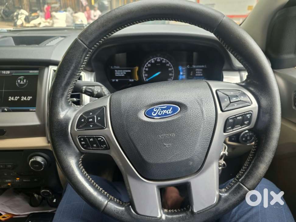 Ford Endeavour 2.2 Titanium At 4x2, 2016, Diesel