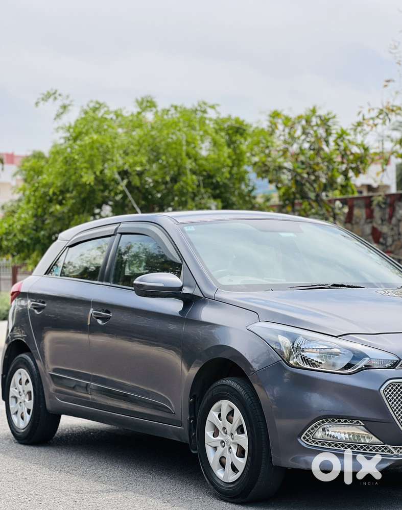 Hyundai I20 Sportz 1.2 Bs-iv, 2017, Petrol