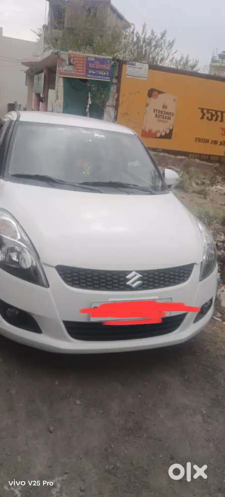 Maruti Suzuki Swift 2013