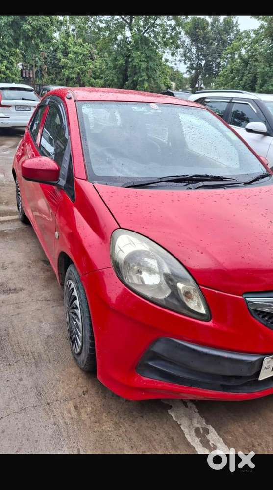 Honda Brio 2012 Petrol Well Maintained
