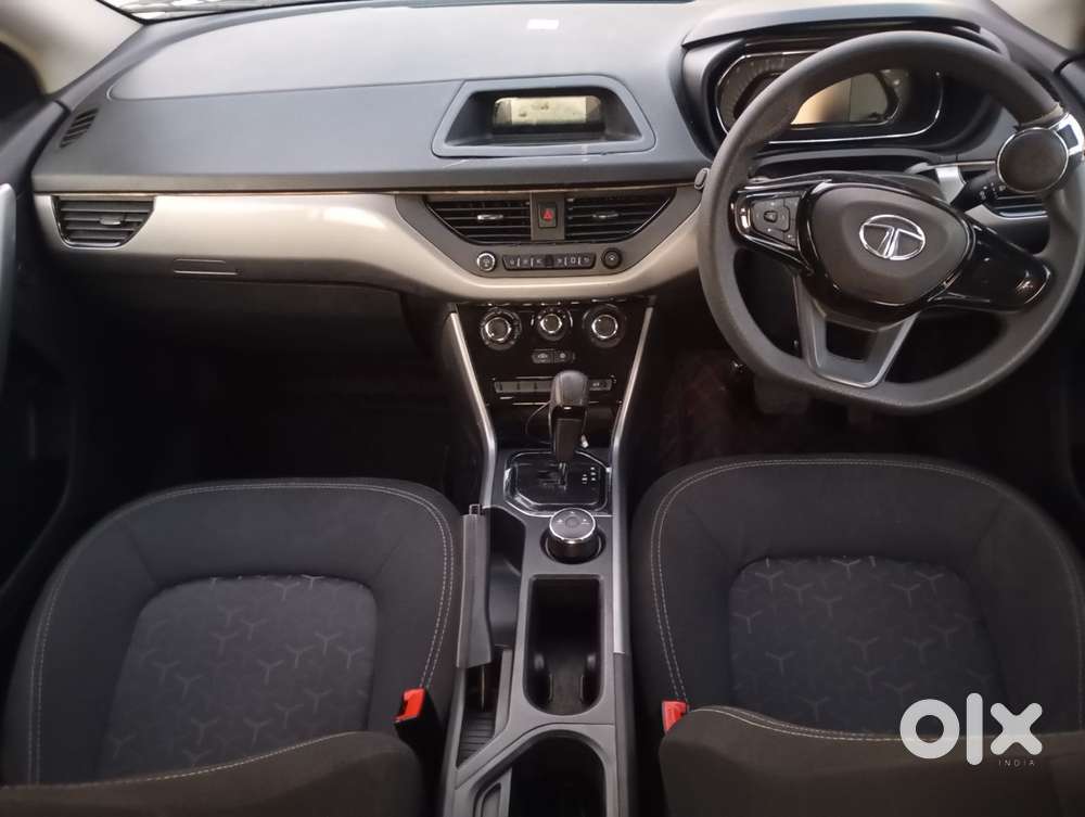 Tata Nexon 1.2 Revotron Xma Amt (s), 2022, Petrol
