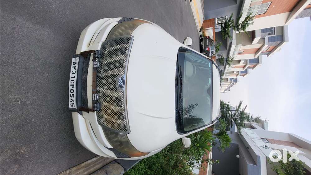 Well Maintained 7 Seater Xuv500 W8 2014 Model